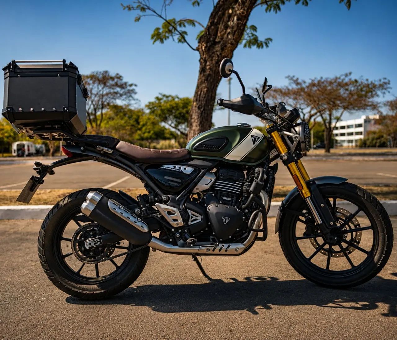 Triumph Scrambler 400x impecável  - Foto 3