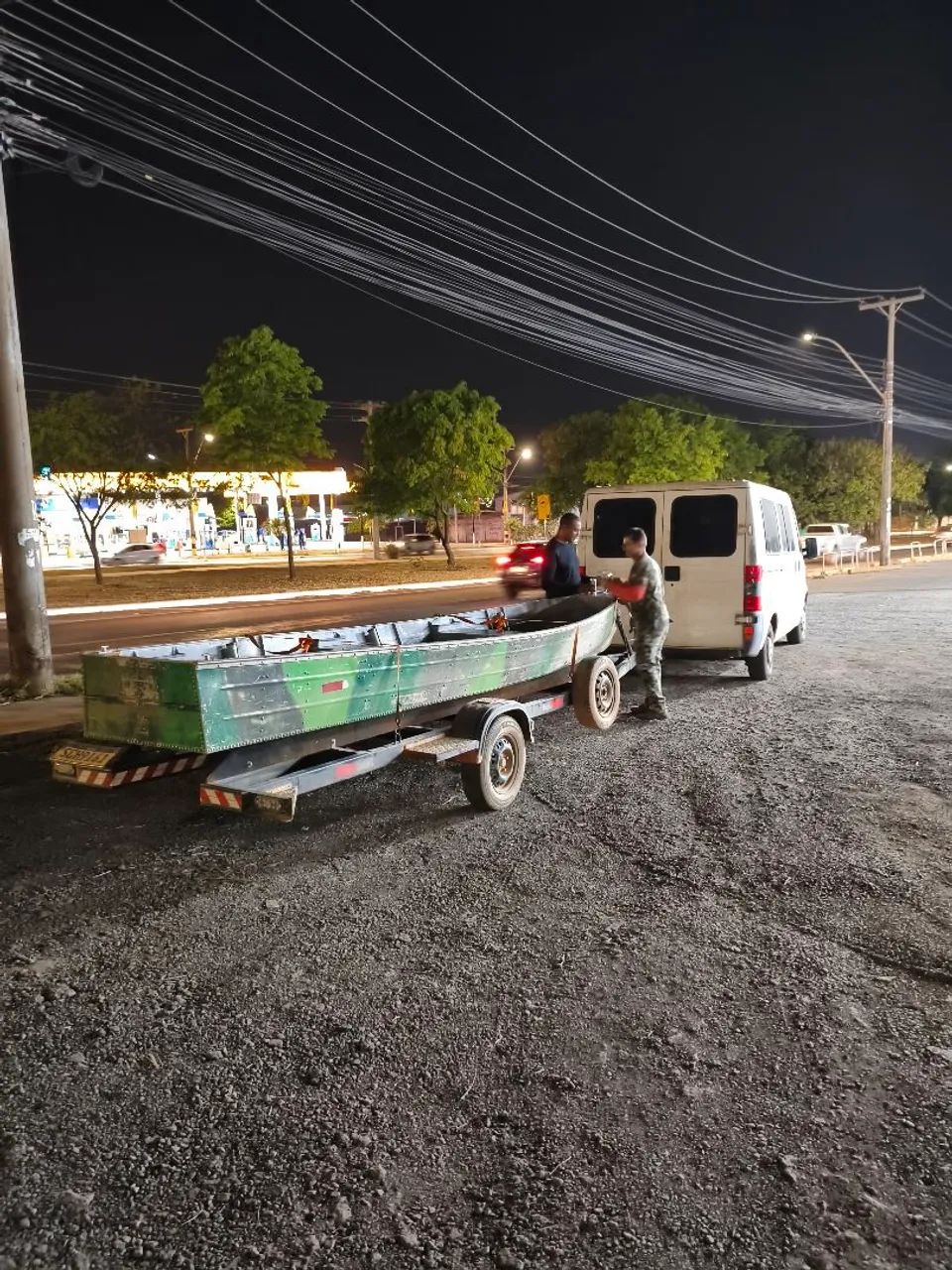 Barco com motor - Foto 3