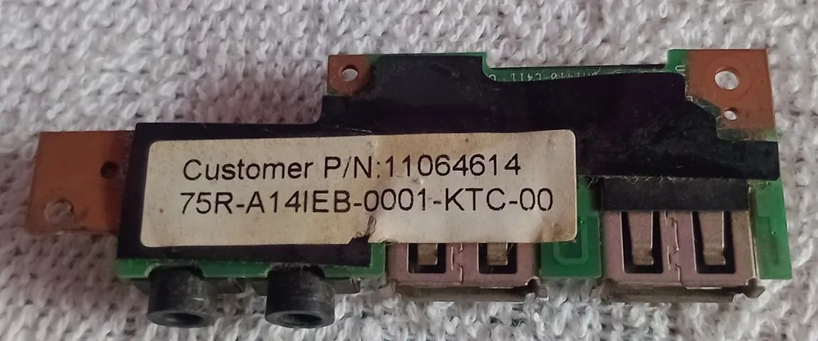placa de audio e usb notebook positivo 1A536BH60 - Foto 3