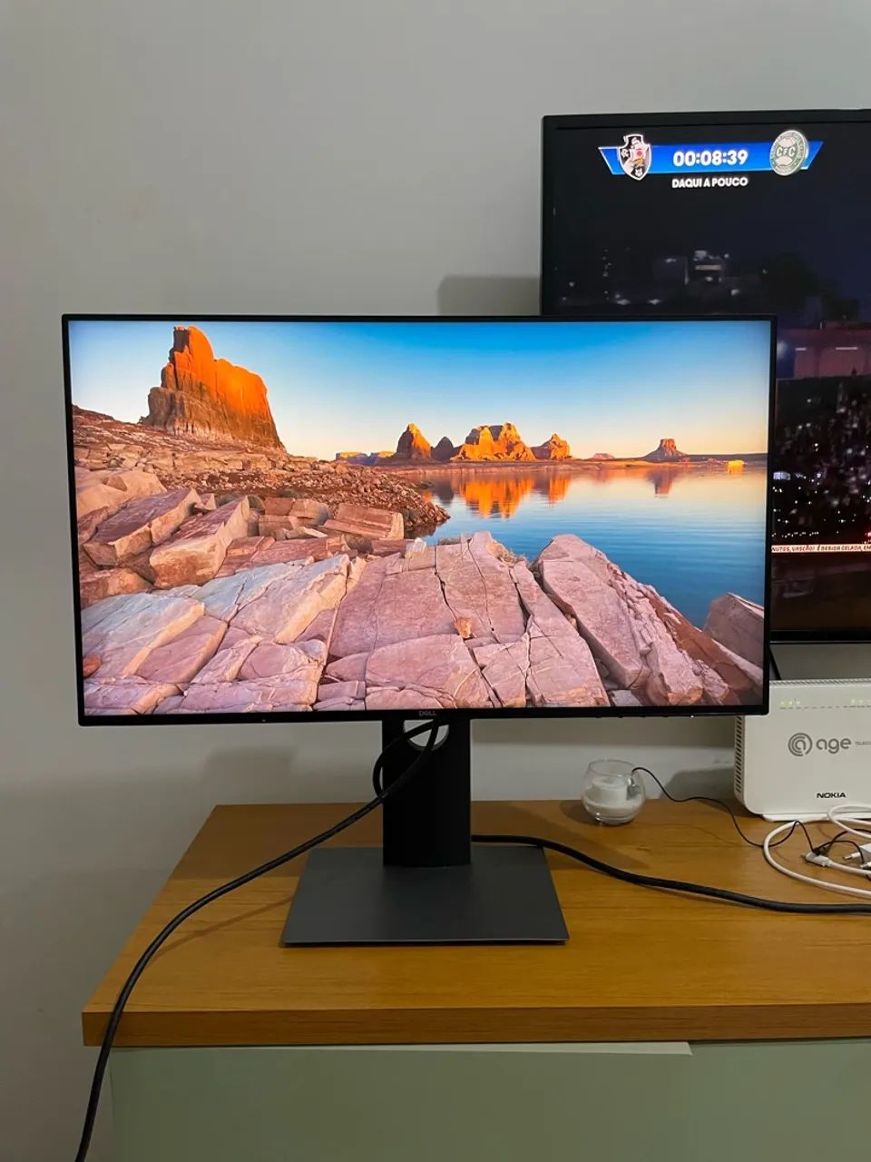 Monitor Dell UltraSharp U2419H - Full HD IPS 99%SRGB - (Com Caixa e Cabos)