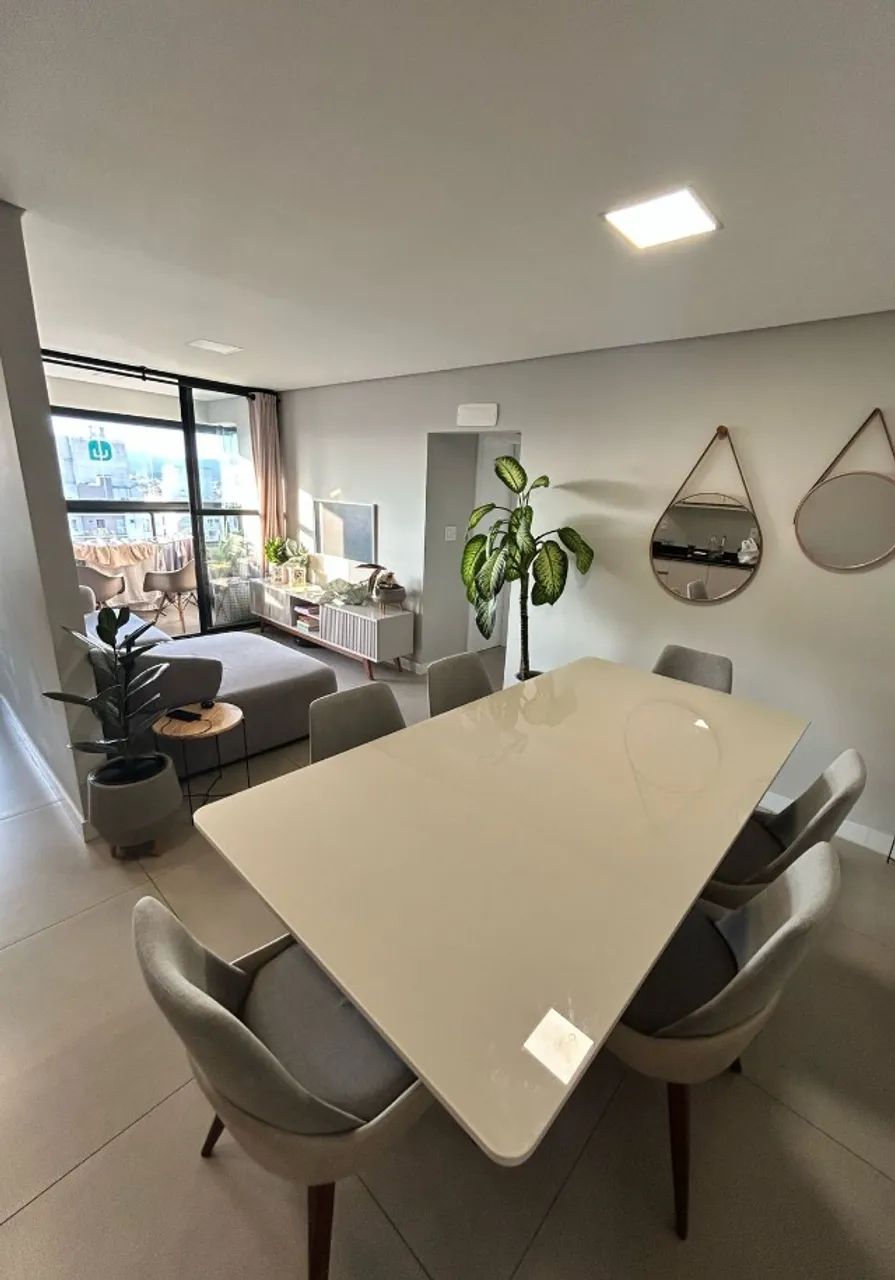 Mesa de jantar 6 lugares