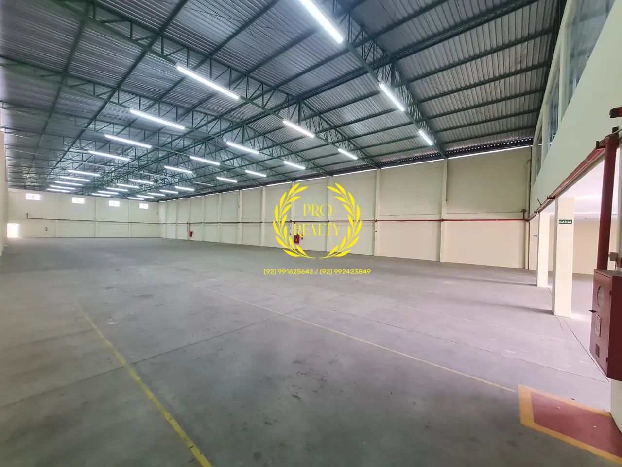 Galpão Habite-se e AVCB  1500 m² com Docas e Pátio -Zona Oeste - Foto 4