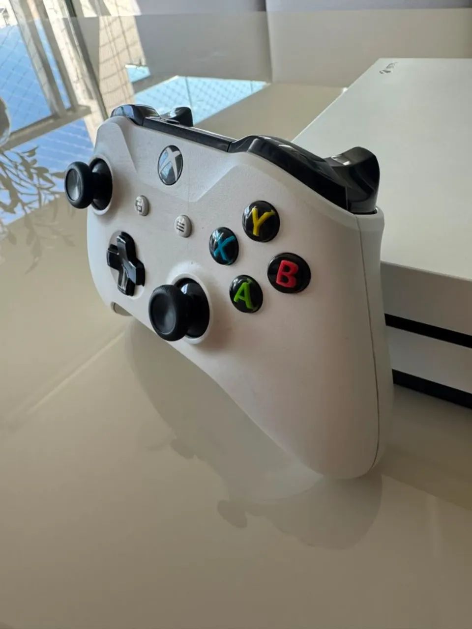 Xbox one 1tb - Foto 2