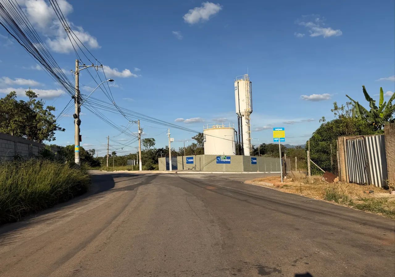 Foto - Igarapé - Três Poderes