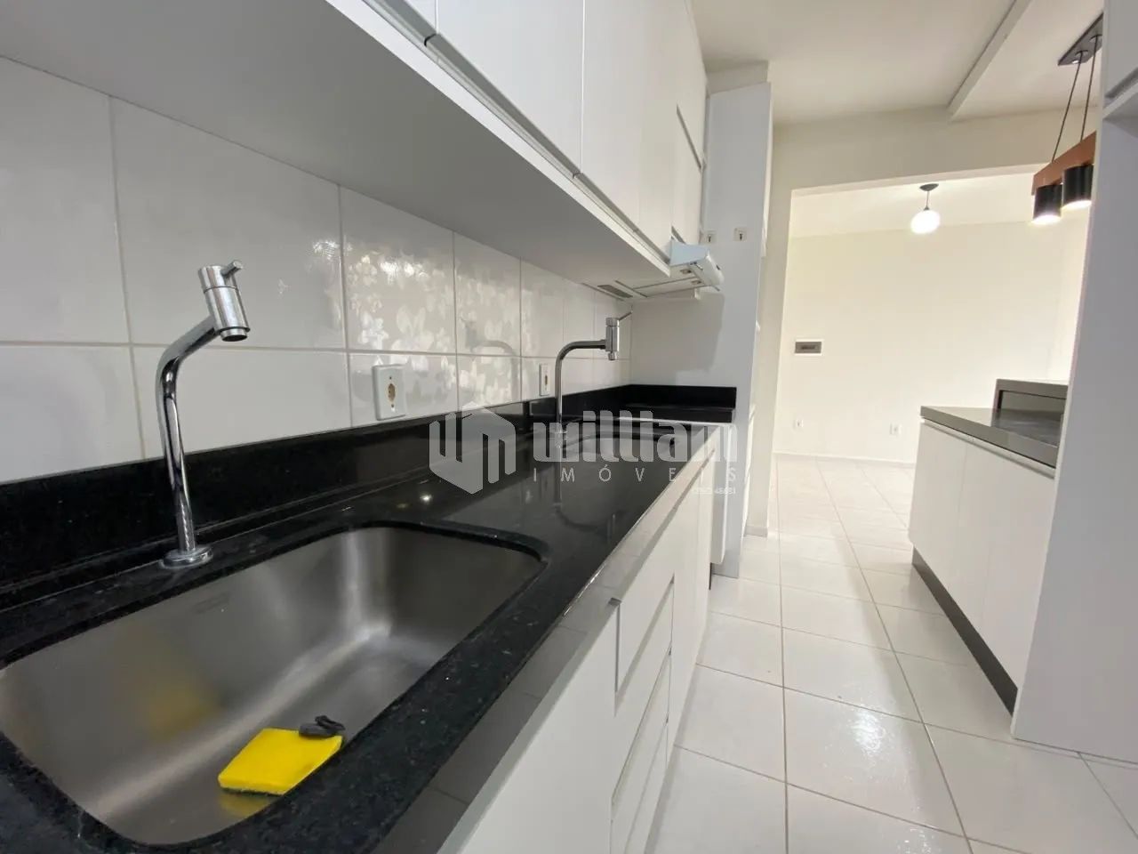 APARTAMENTO SEMIMOBILIADO COM 2 QUARTOS NO CENTRO DE BRUSQUE - Foto 4