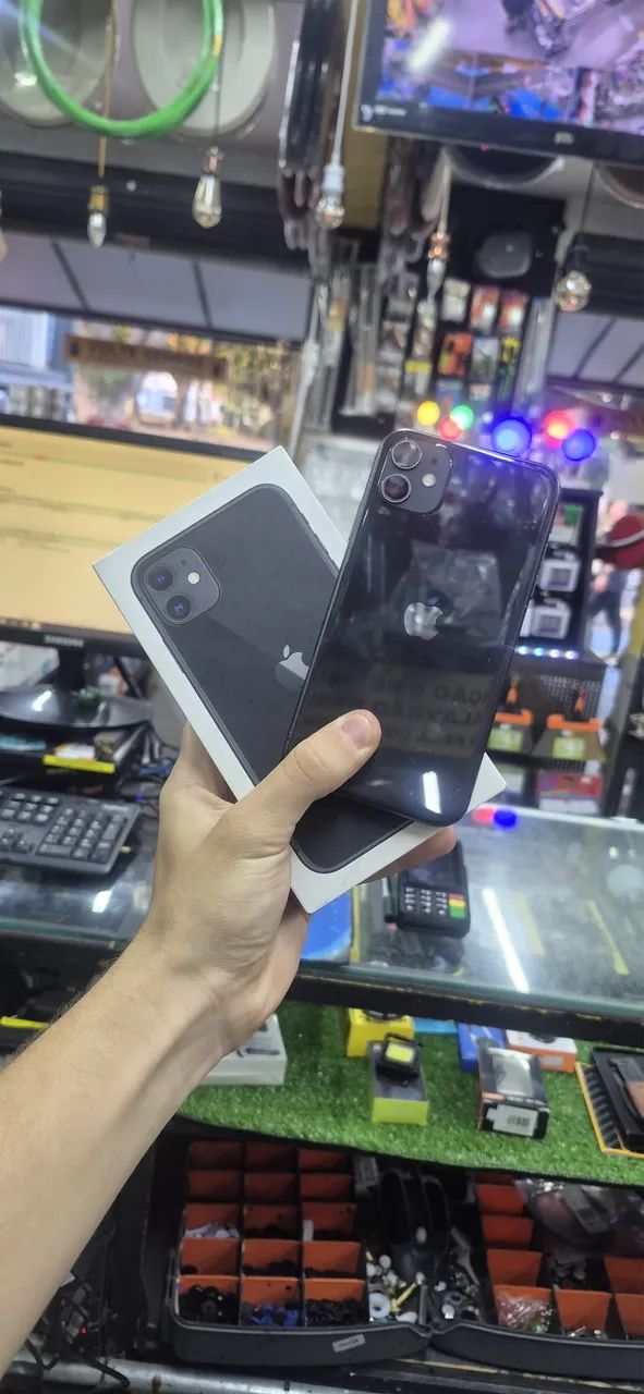 iPhone 11 64GB