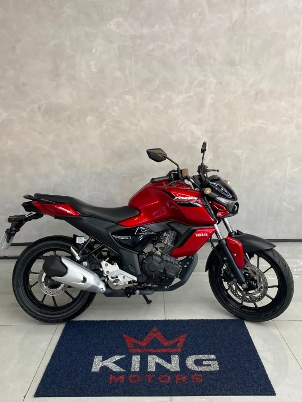 FZ15