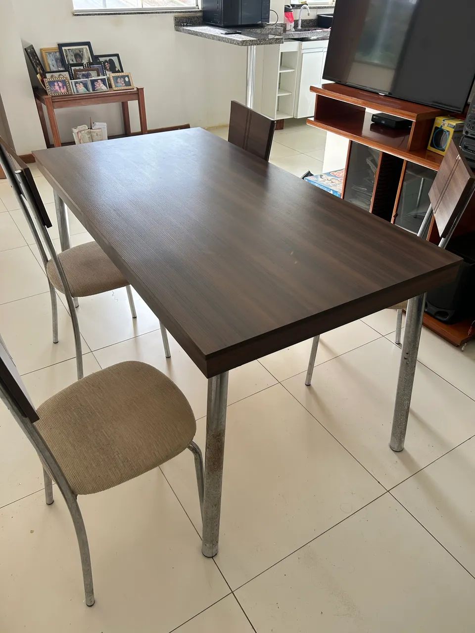Mesa com 4 cadeiras  - Foto 4