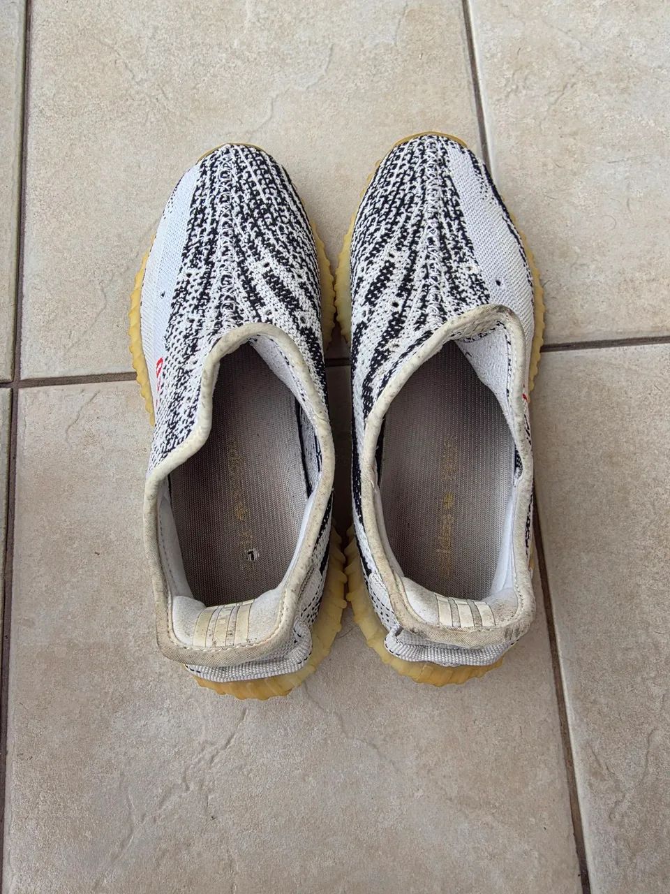 Yeezy Boost 350 v2 Zebra - Foto 4