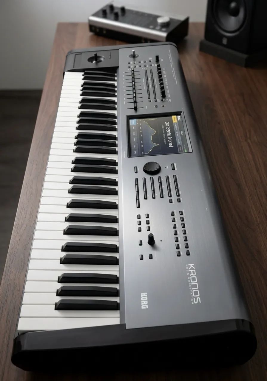 Korg Kronos 2  - Foto 2