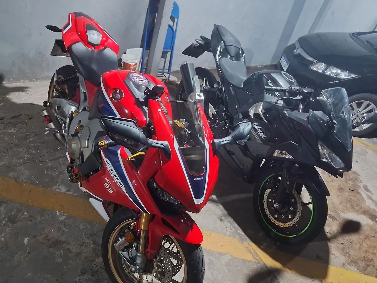 Cbr 1000 RR Fireblade - Foto 5
