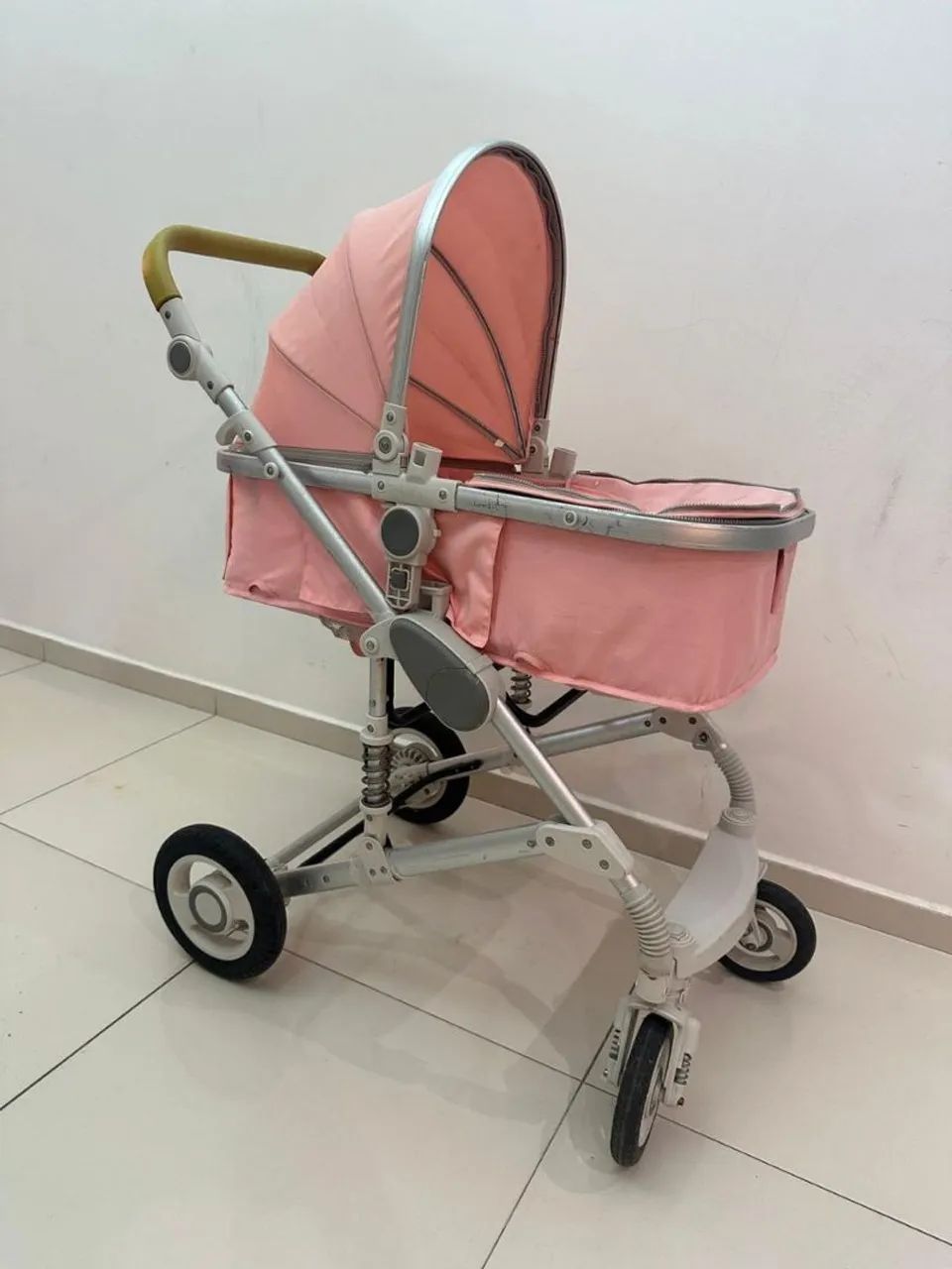 Carrinho de bebe e bebe conforto - Foto 2