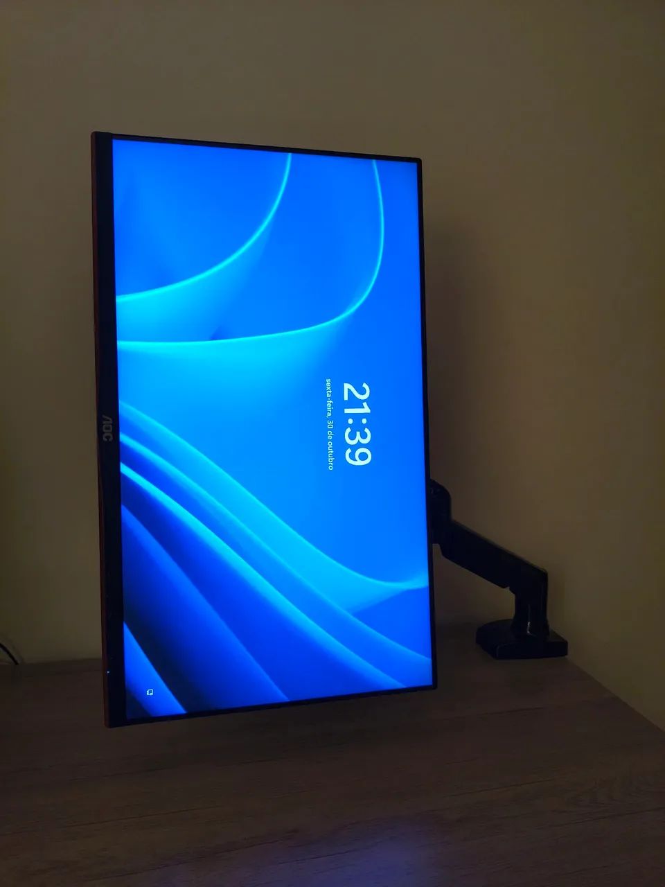 Monitor AOC 24G2/BK, 144hz, Full HD, 23,8 polegadas - Foto 2