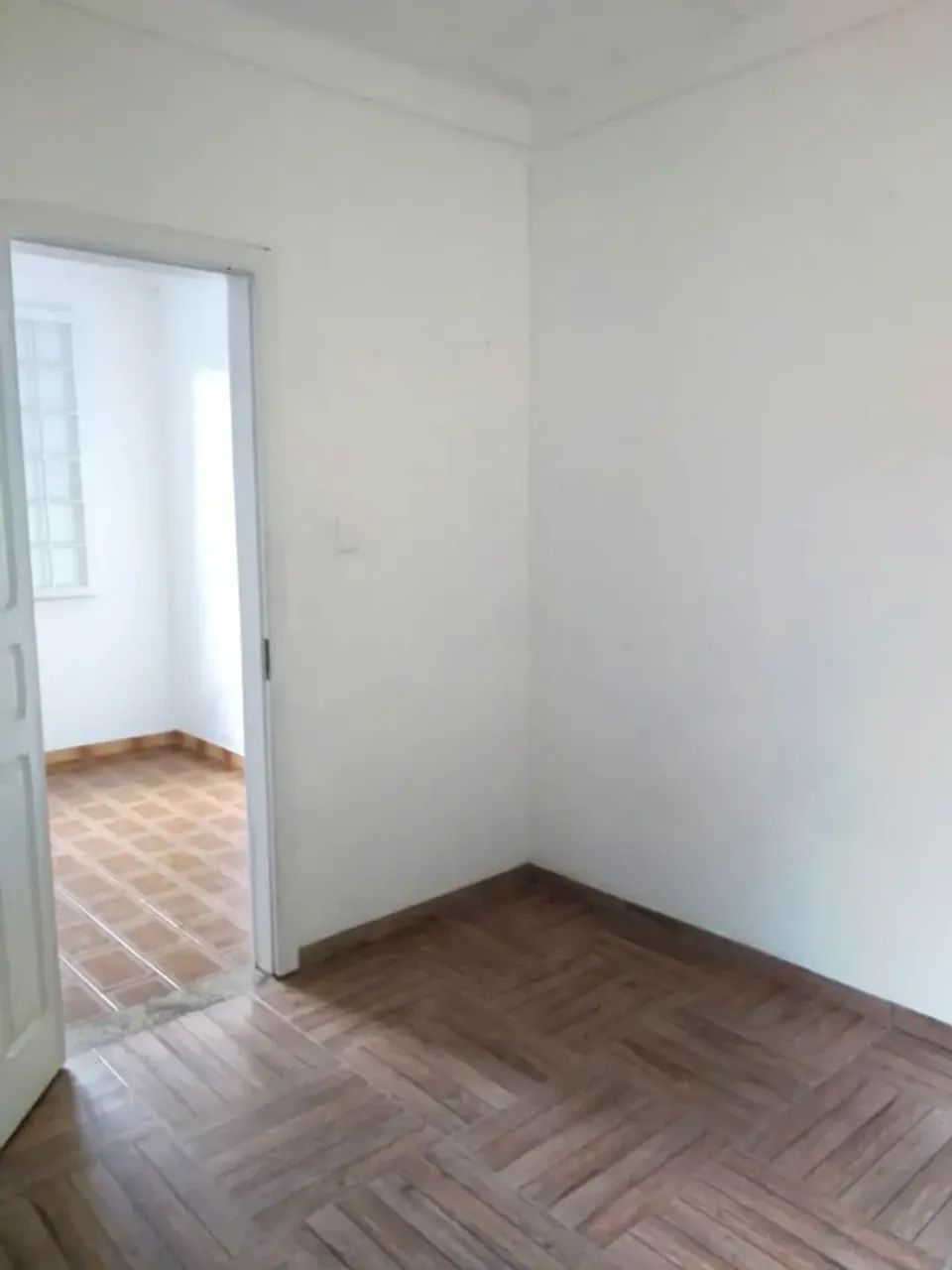 casa com  71 mts com sala, 2 quartos , vaga garagem prox Supermecado Bramil - Foto 3