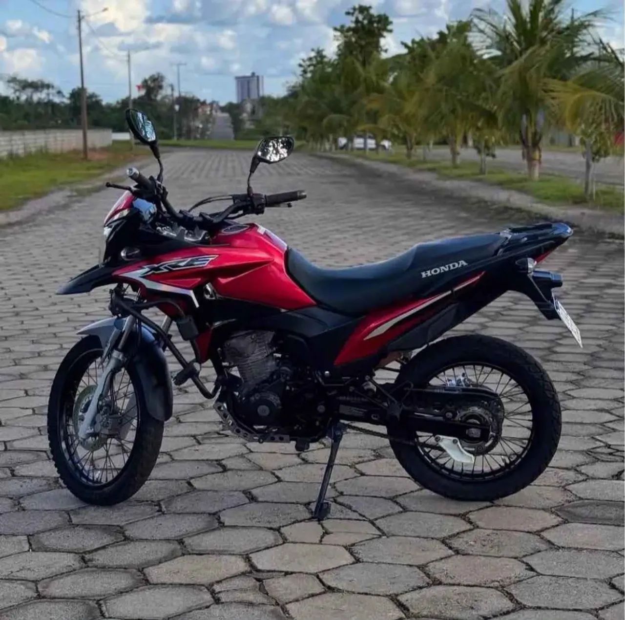 Honda XRE  - Foto 5