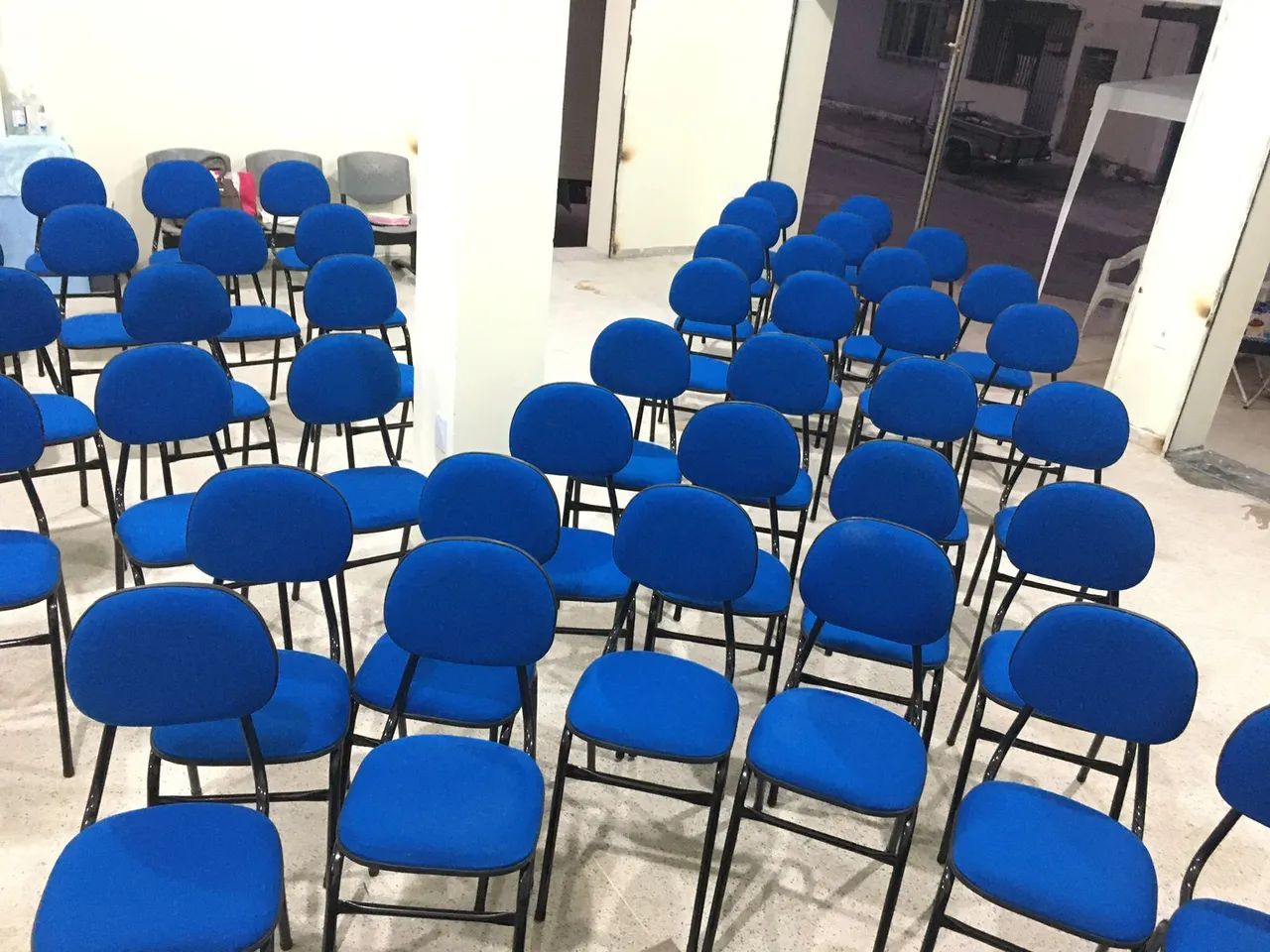 Cadeiras para igrejas 
