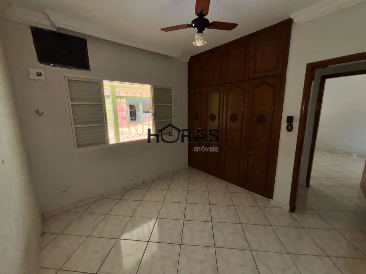 Casa Comercial à Venda em Cuiabá-MT, Bosque da Saúde: 3 Quartos - Foto 5