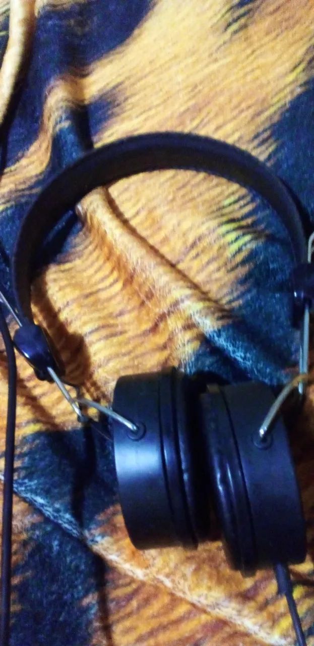 Fone arcano  funcionando precisa troca o fio - Foto 2
