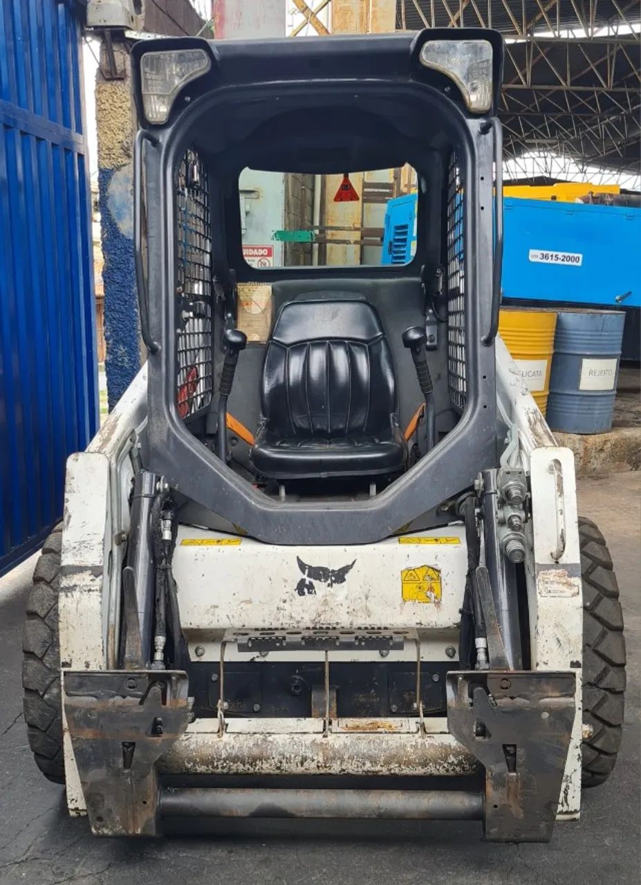 Minicarregadeira Bobcat S450 Ano 2022 1099hs Aberta Alava. - Foto 4