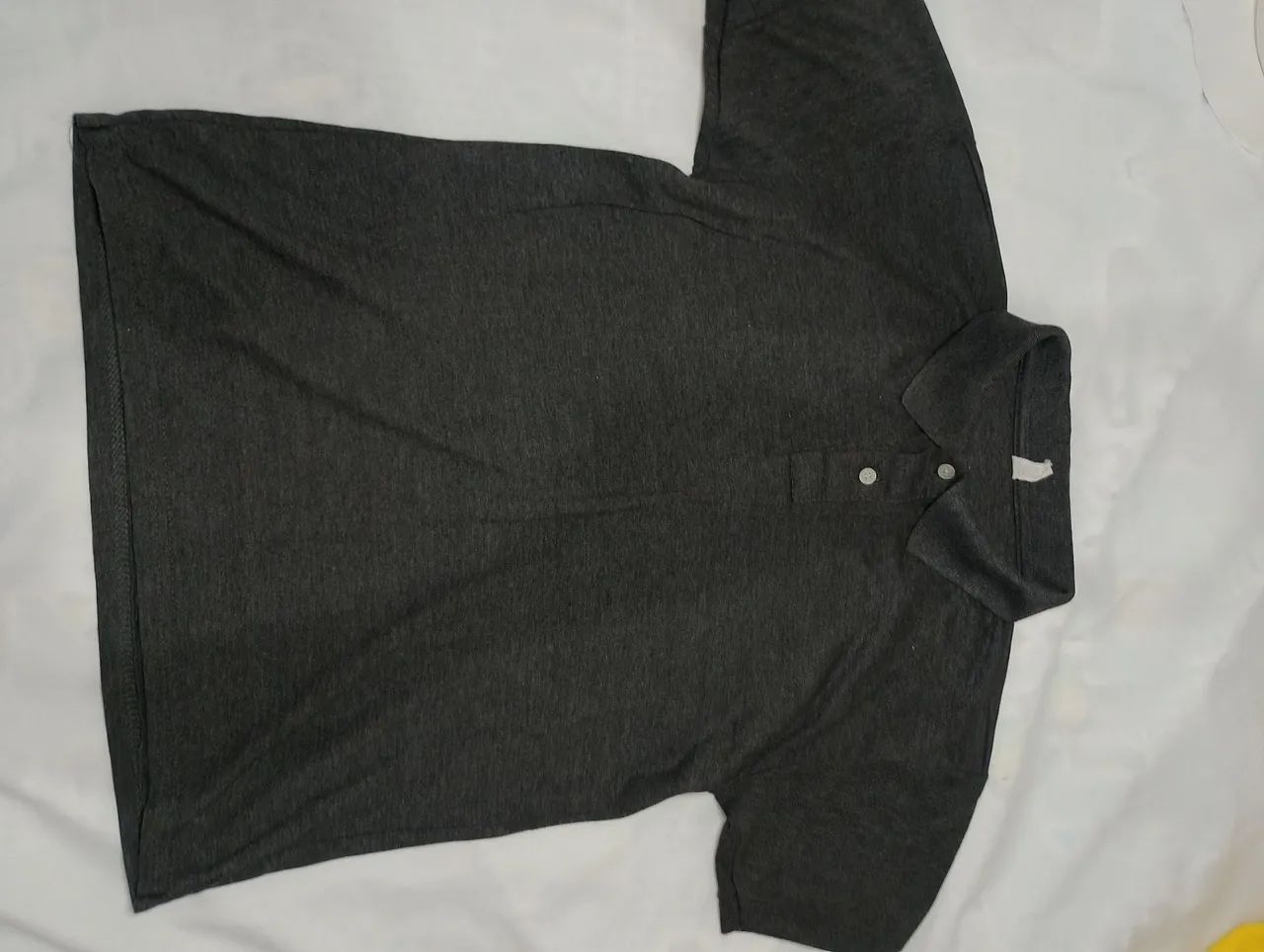 Camisas masculinas com botão