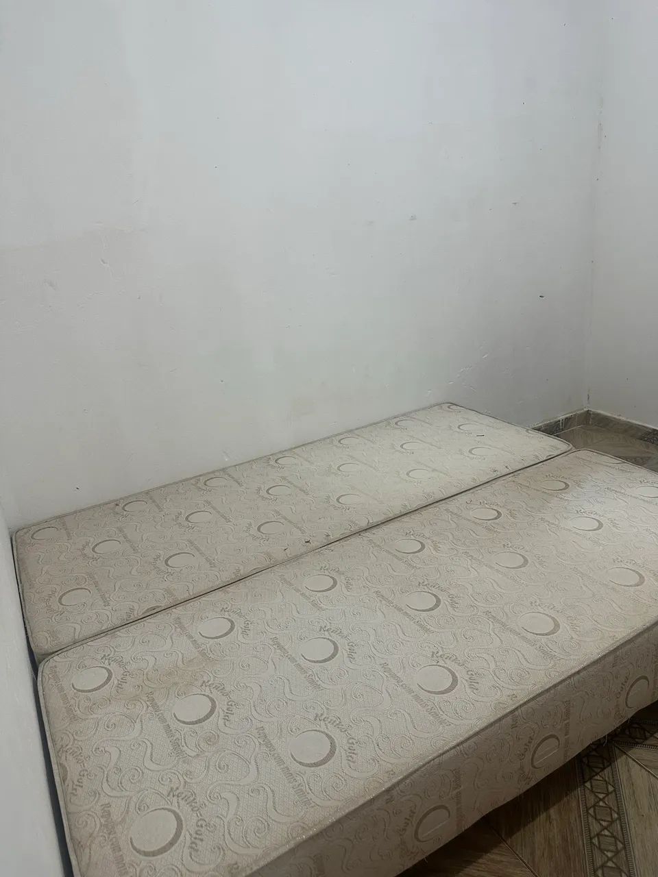 Box Queen size 