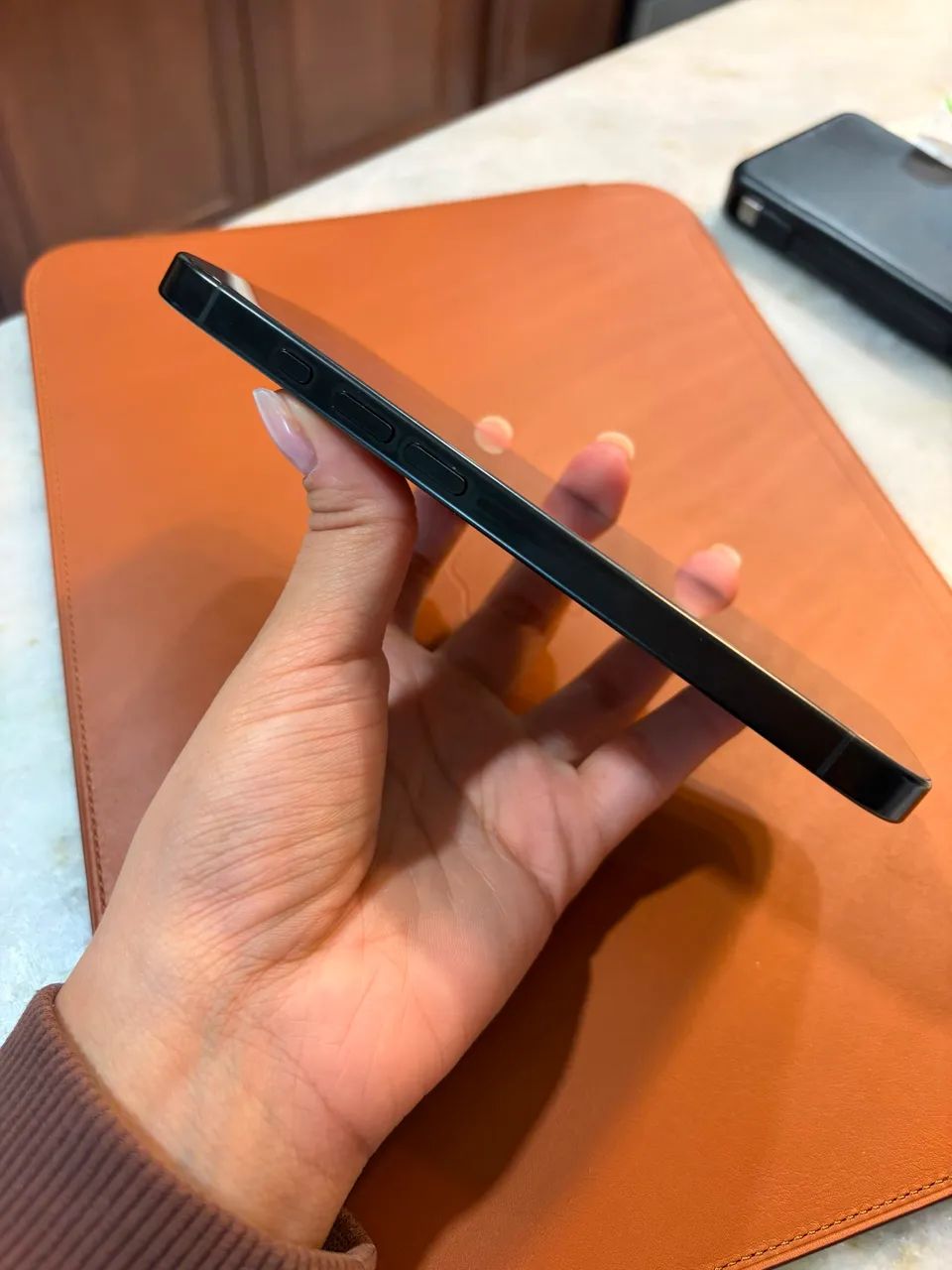 IPHONE 16 pro 256 gb - Foto 3