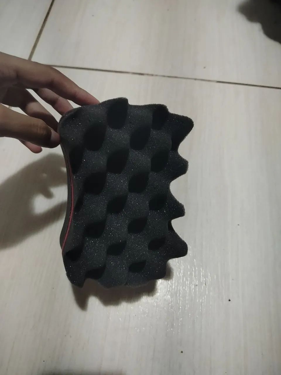 Kit Esponja de nudred e pente garfo (SEM USO) profissional tamanho M - Foto 2