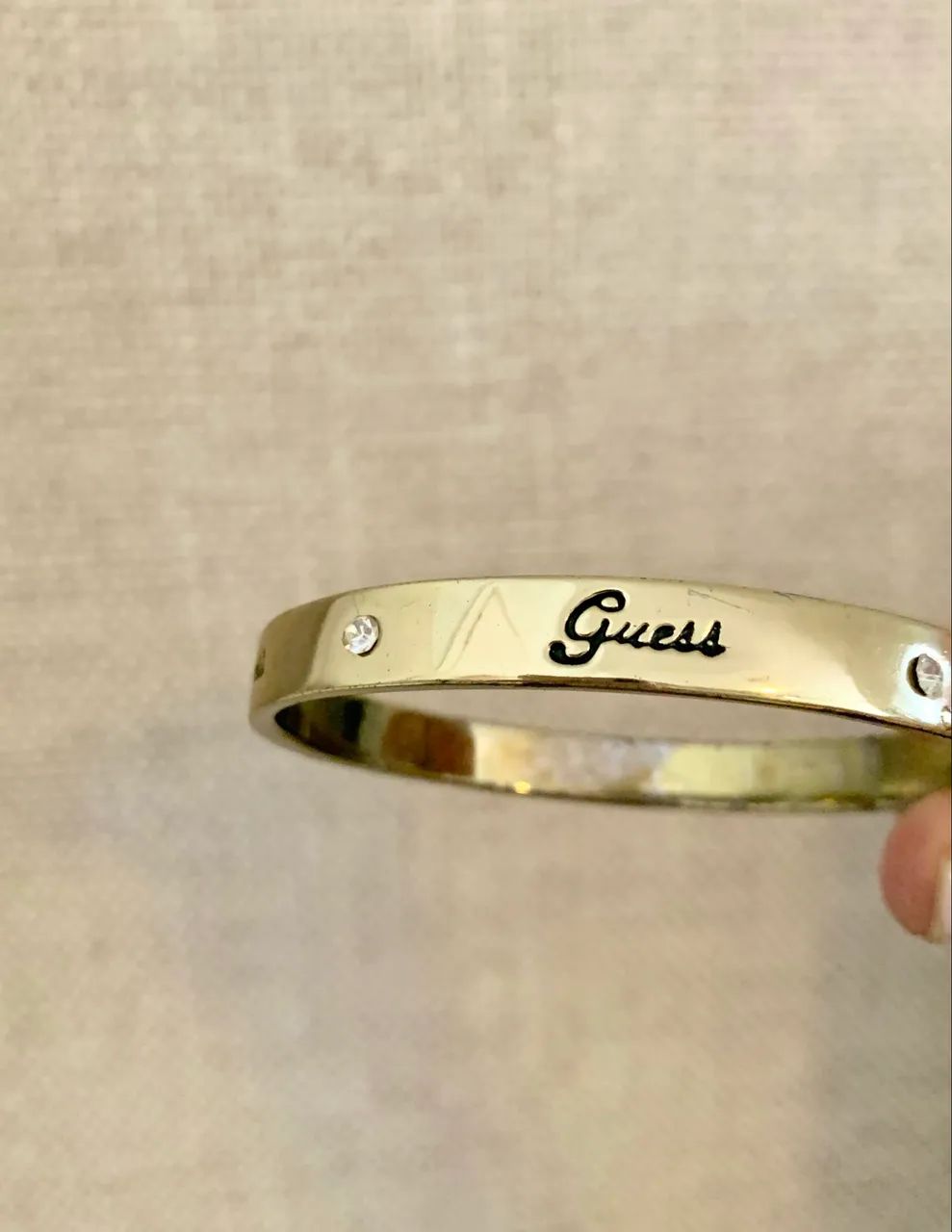Bracelete / Pulseira Guess Dourada com Cristais - original - Elegante e Atemporal  