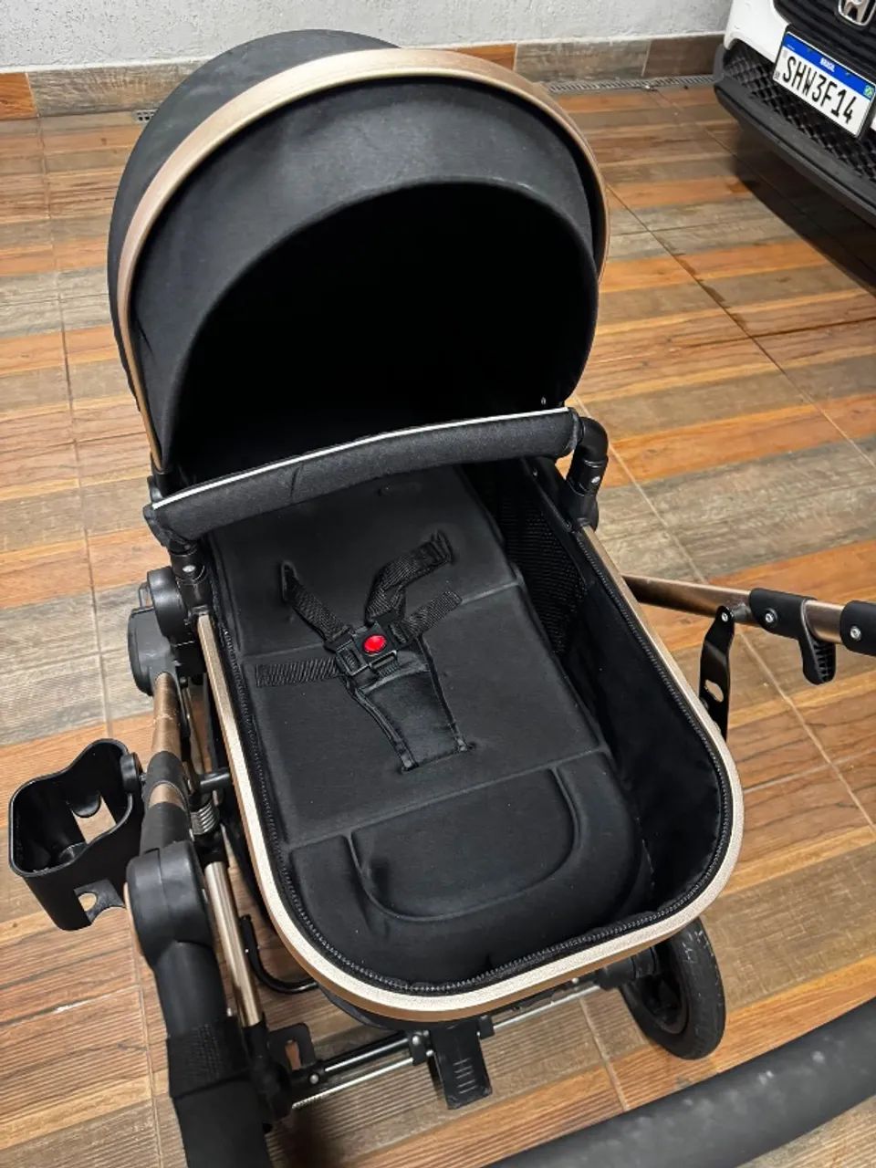 Carrinho de bebê, com bebê conforto e Moisés  - Foto 5
