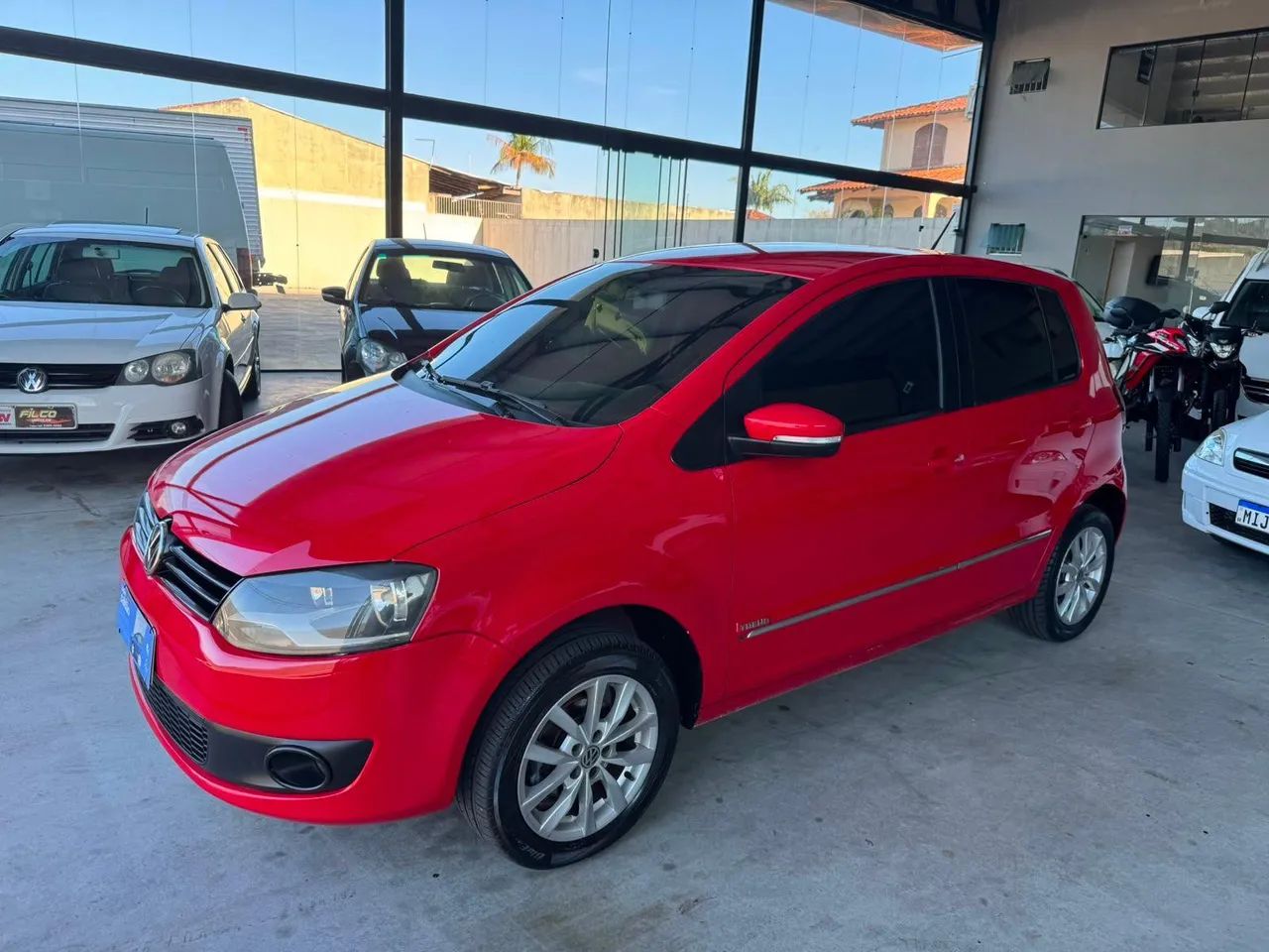 Volkswagen Fox 1.6 MI Total Flex 8V 5P 2013