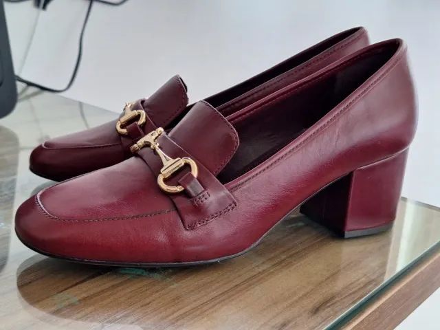 Sapato Arezzo novo
