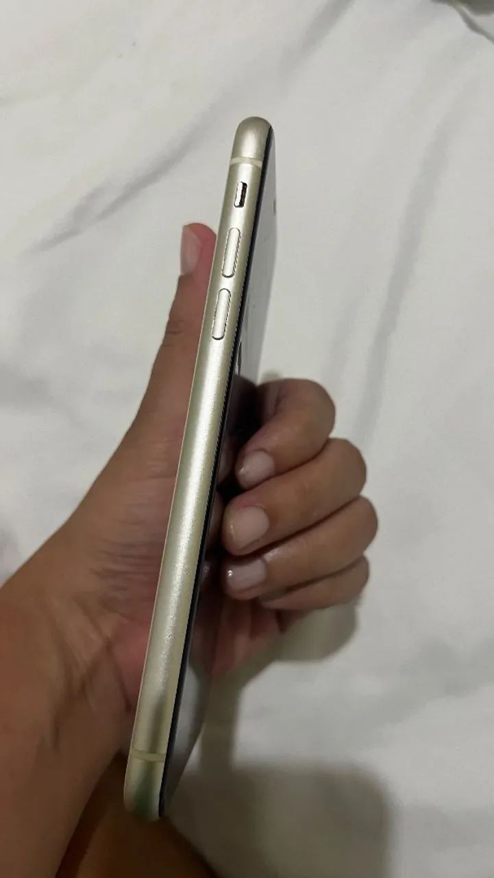 iPhone 11 128 GB 