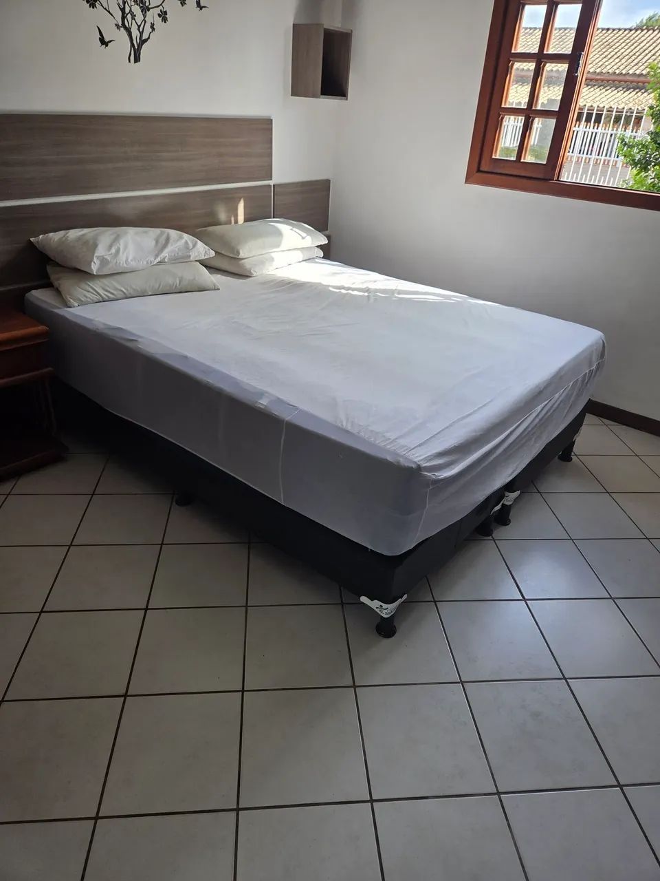 Cama box Queen com colchão  - Foto 4