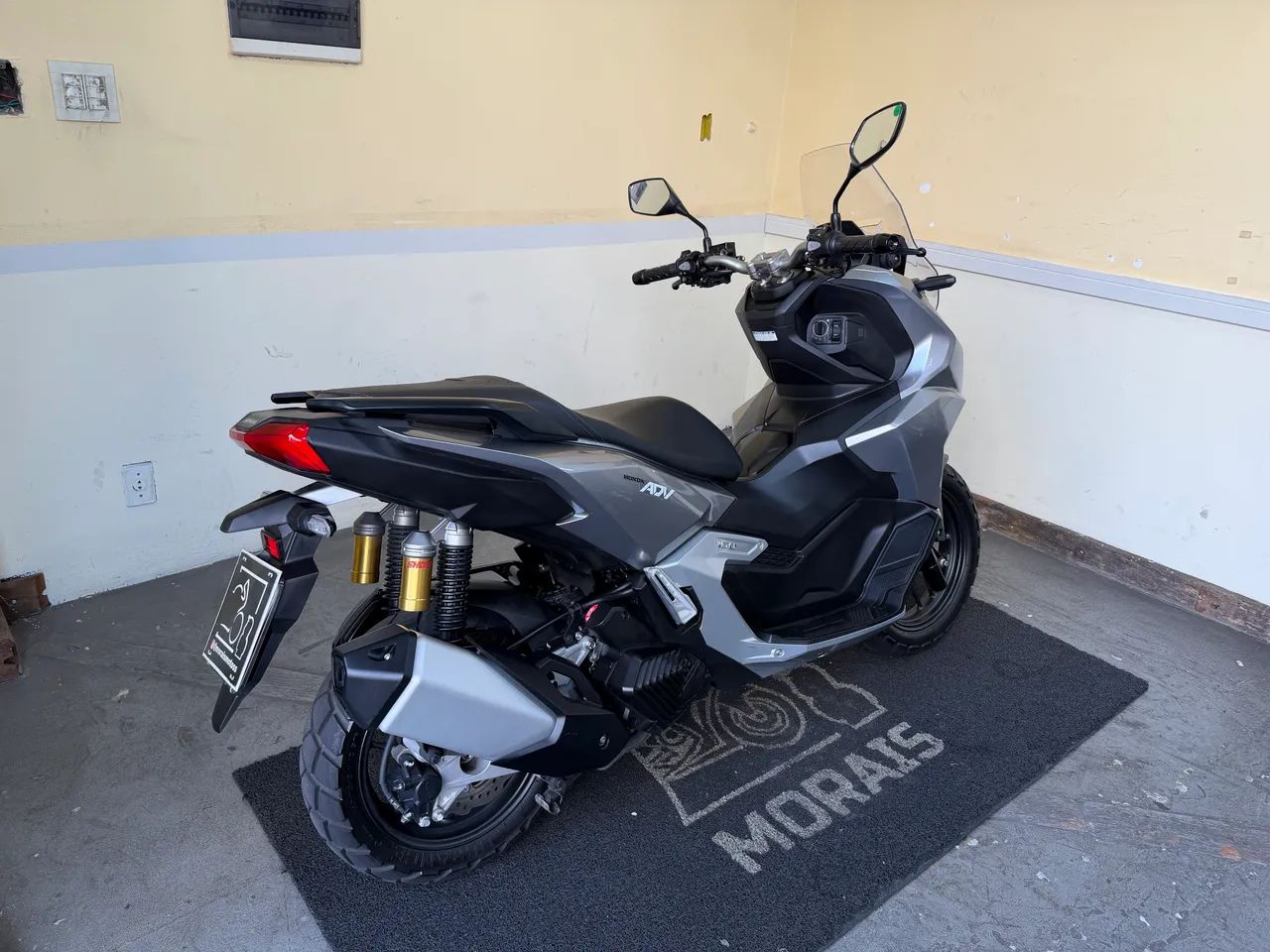 Honda ADV 160  - Foto 3
