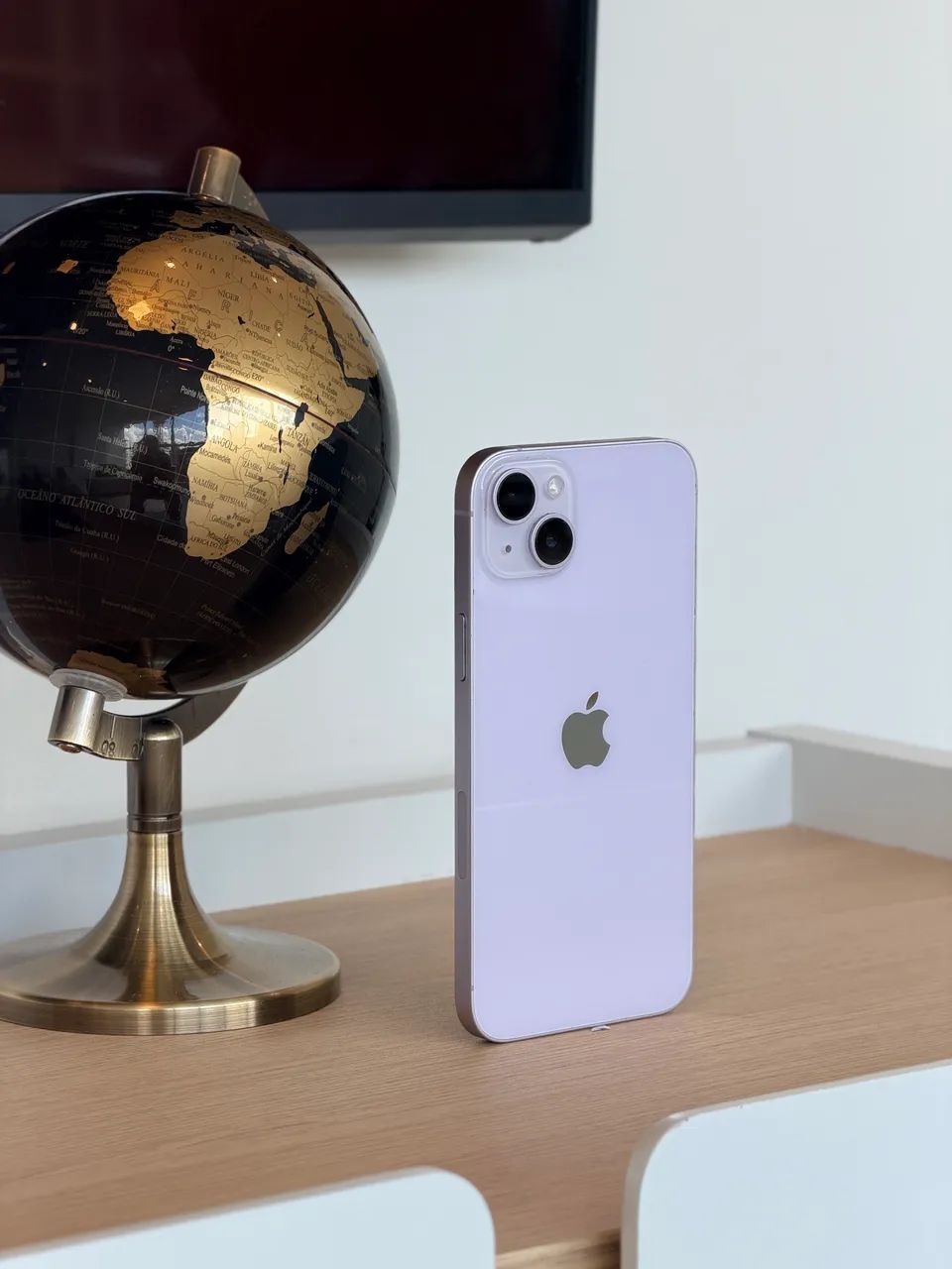 iPhone 14 Plus roxo de 128gb em perfeito estado - Celulares e