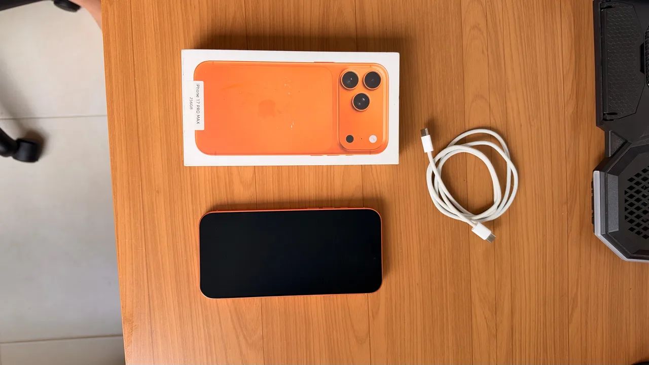 IPHONE 17 PRO MAX 256GB ? LARANJA CÓSMICO - Foto 3