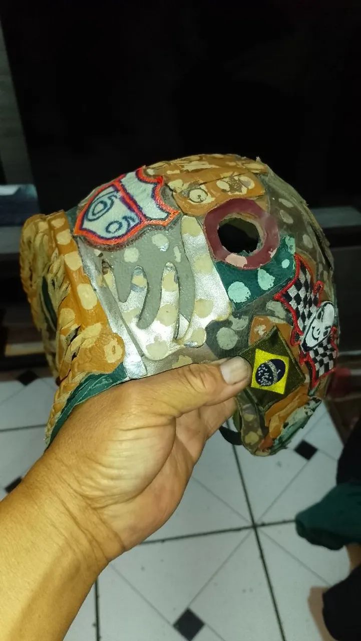 Capacete muito louco pra quem conhece  - Foto 5