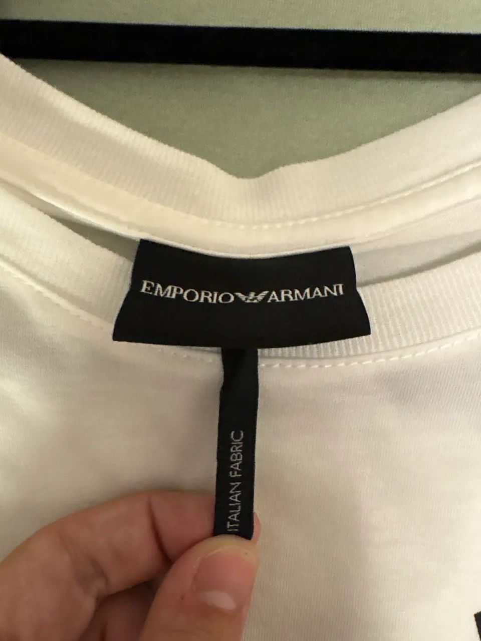 Camiseta Emporio Armani Nova - Foto 4