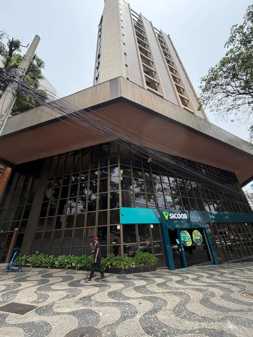 SALA COMERCIAL PARA LOCAÇÃO NO FUNCIONARIOS - Foto 2
