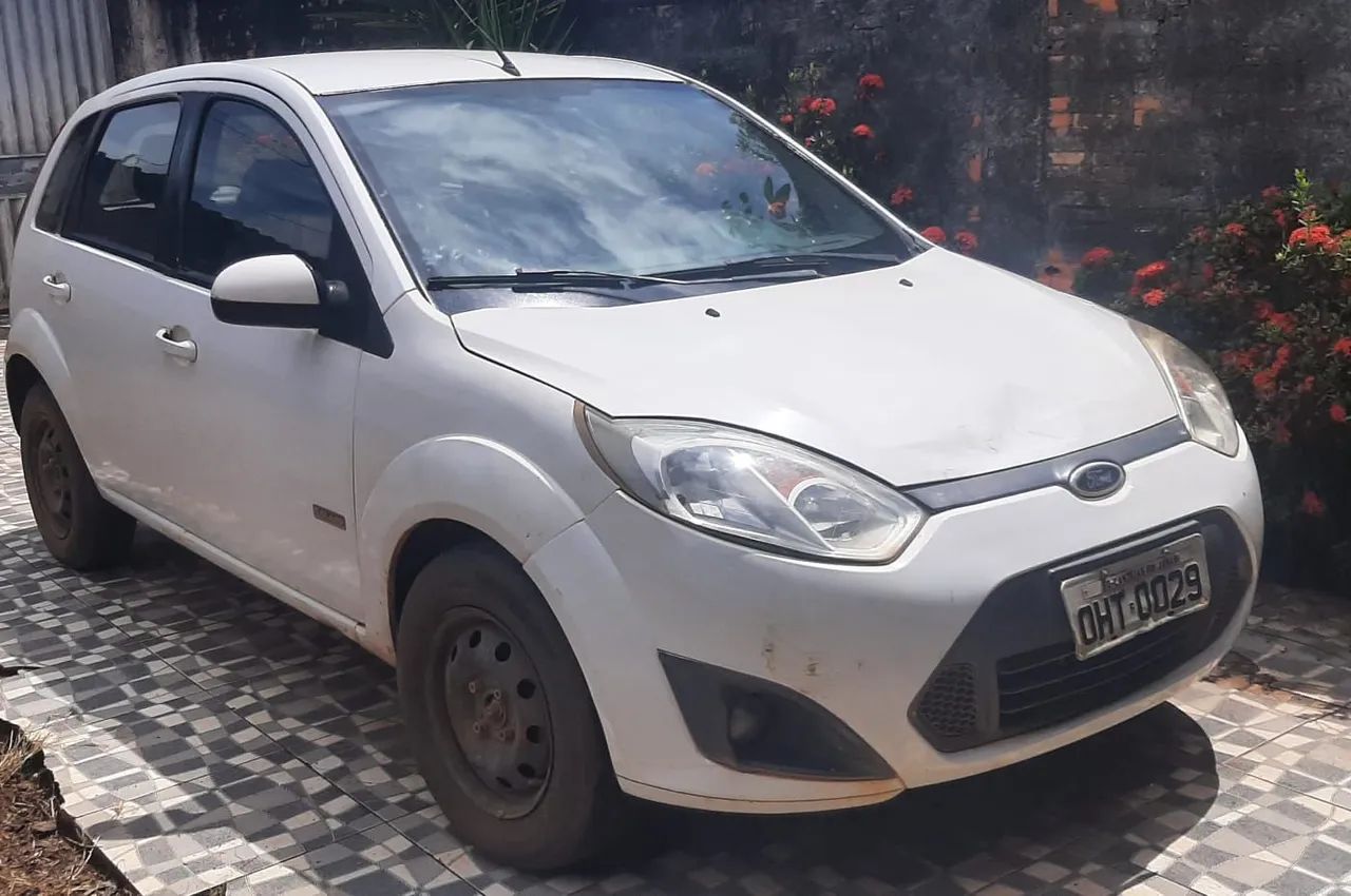 Ford Fiesta 1.6 8V FLEX 2013