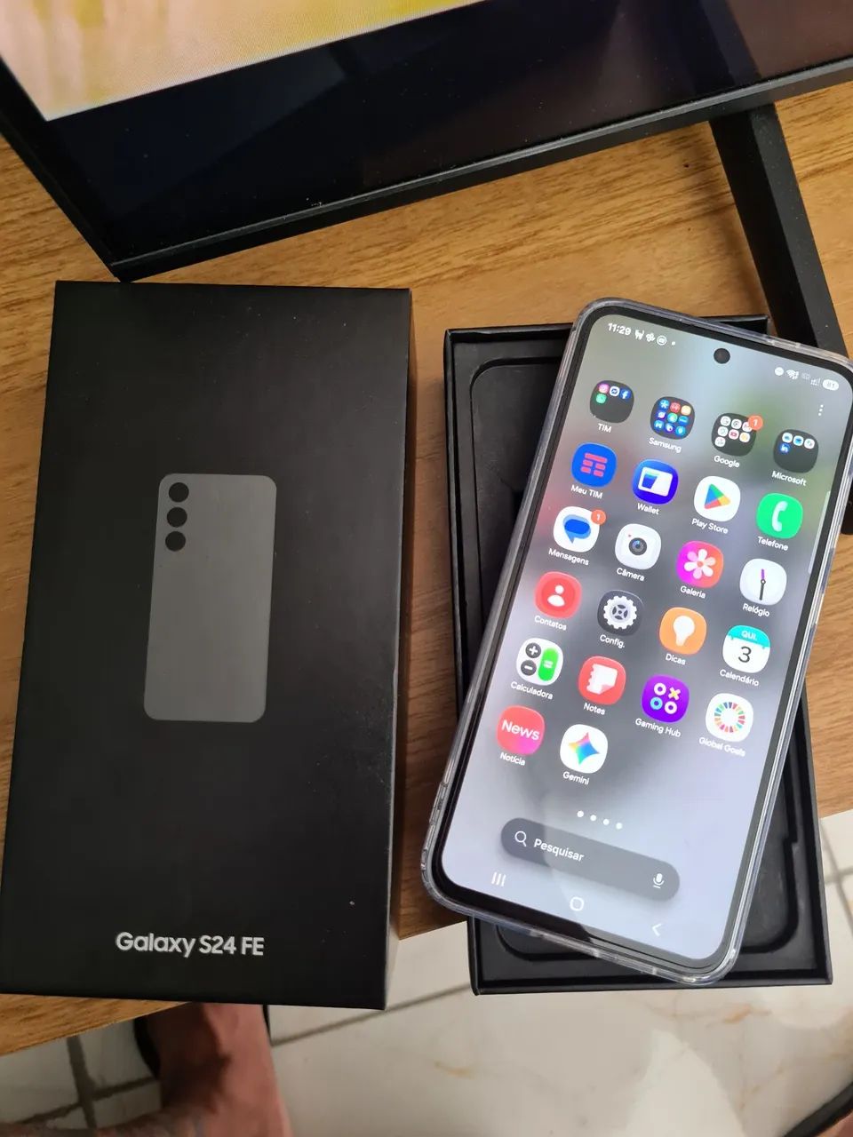 SAMSUNG S24 FE 