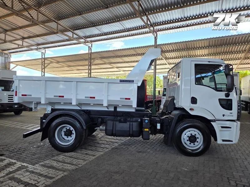 FORD CARGO 1319 2013 - Foto 5