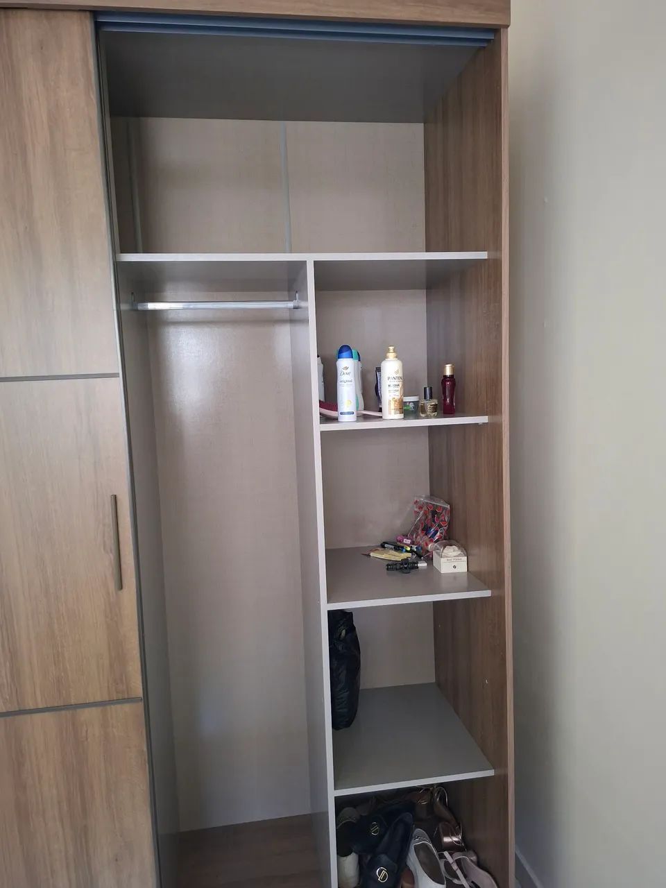 Guardar Roupas seminovos - Foto 3