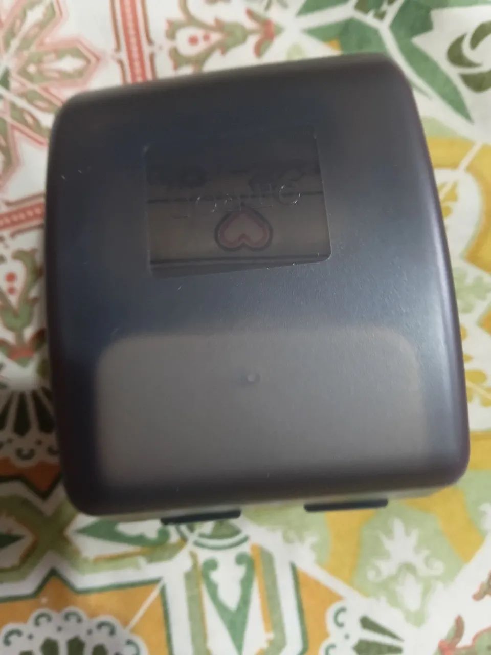 Medidor de pressão omron de pulso  - Foto 3
