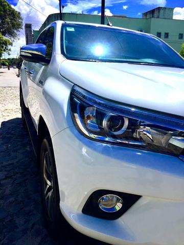 Toyota Hilux SRX 2017 único dono diesel IMPECÁVEL!!! - Foto 2