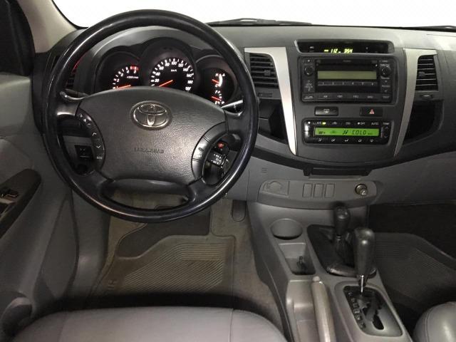 Toyota Hilux SRV Aut 3.0 D4-D 4x4 Diesel 2010 - Foto 9