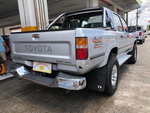 Hilux Cd Srv 4X4 3.0 8V 116cv TB Diesel - Foto 7