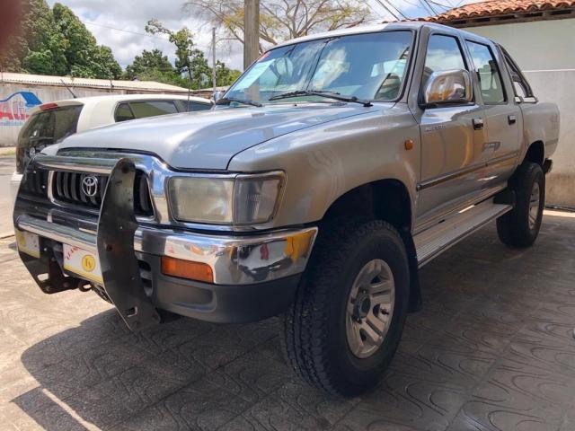Hilux Cd Srv 4X4 3.0 8V 116cv TB Diesel - Foto 2