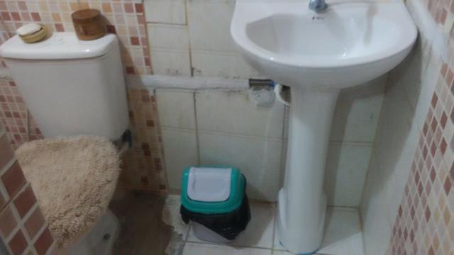 Casa , 3 quartos, com suite, fica a 500 metros da praia, Itapuã, Salvador- Bahia - Foto 7