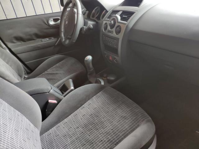 RENAULT MEGANE SEDAN DYNAMIQUE 1.6 16v(Hi-Flex) 4p - Foto 10